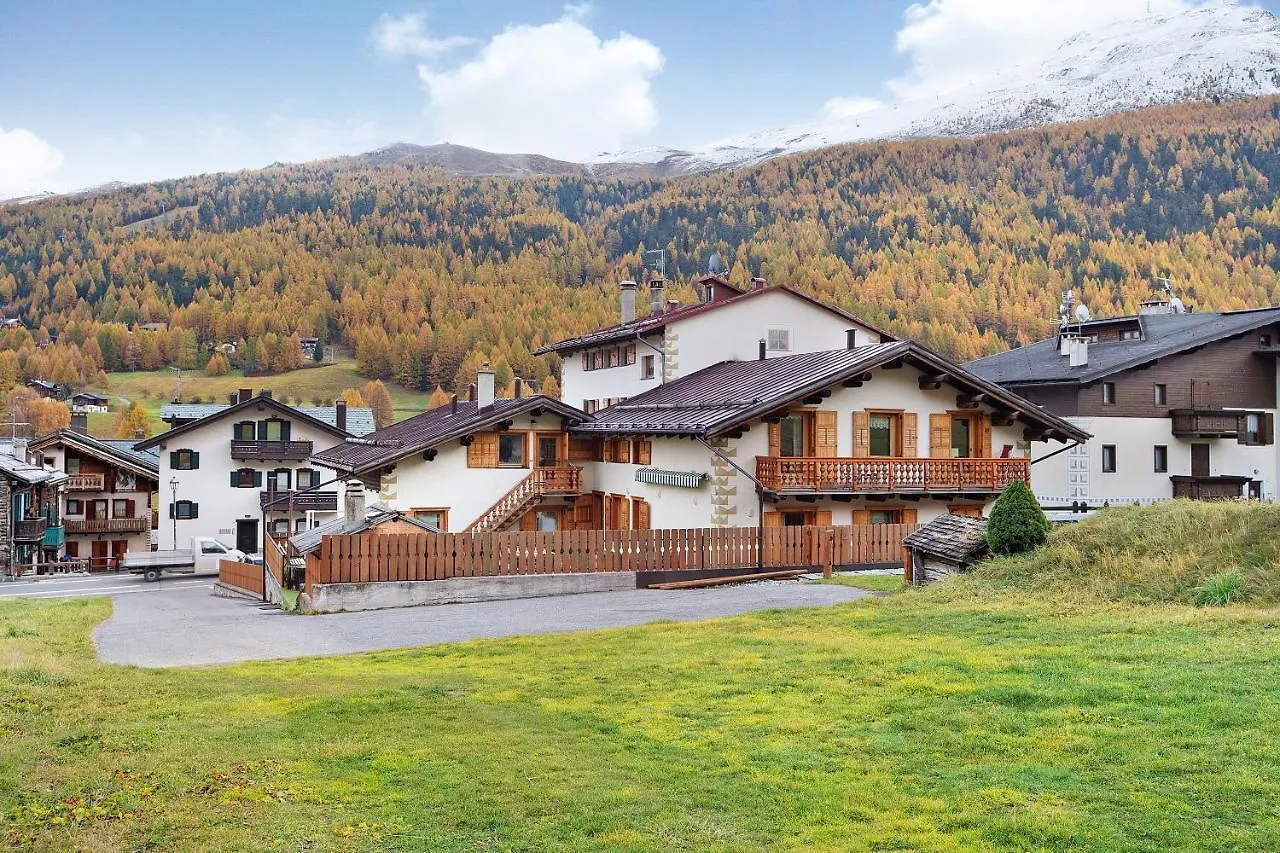 Baita Lorella Lago Livigno 0*,