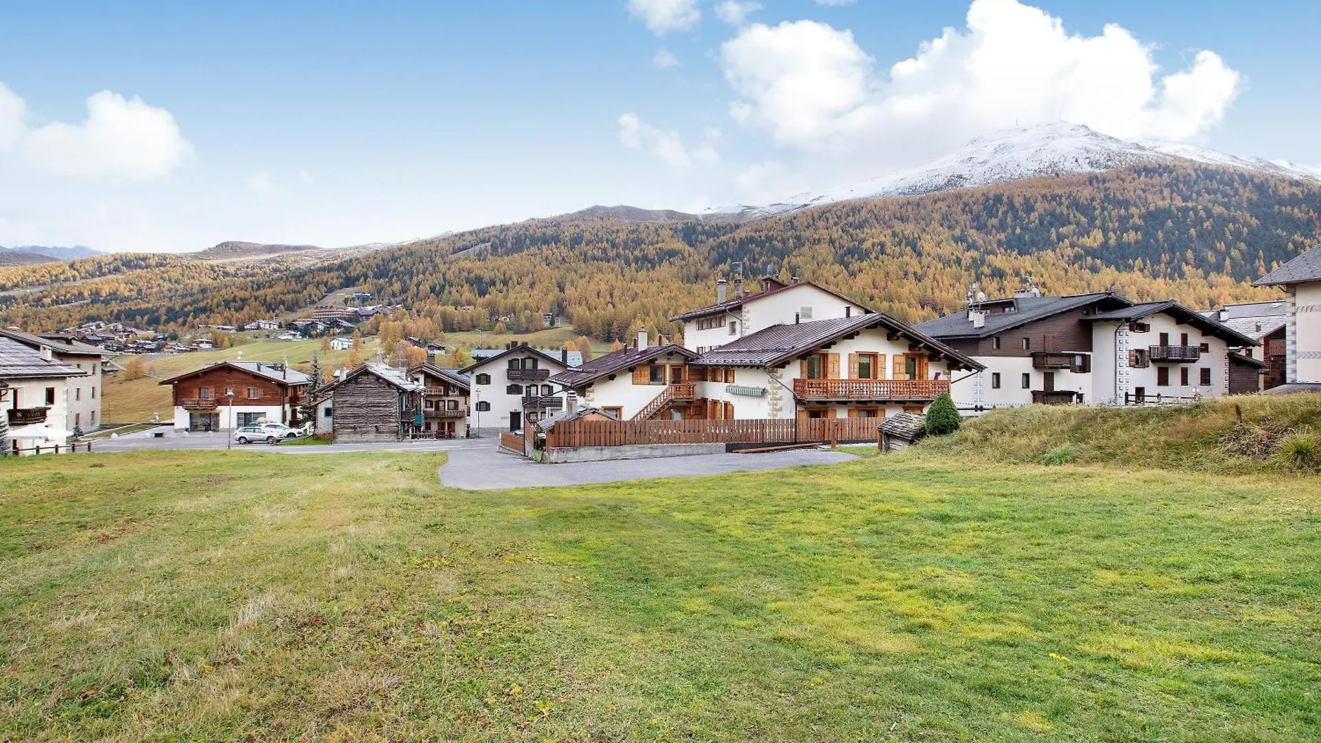Baita Lorella Lago Livigno Apartment